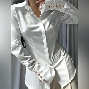 Conquistador Blouse - le château